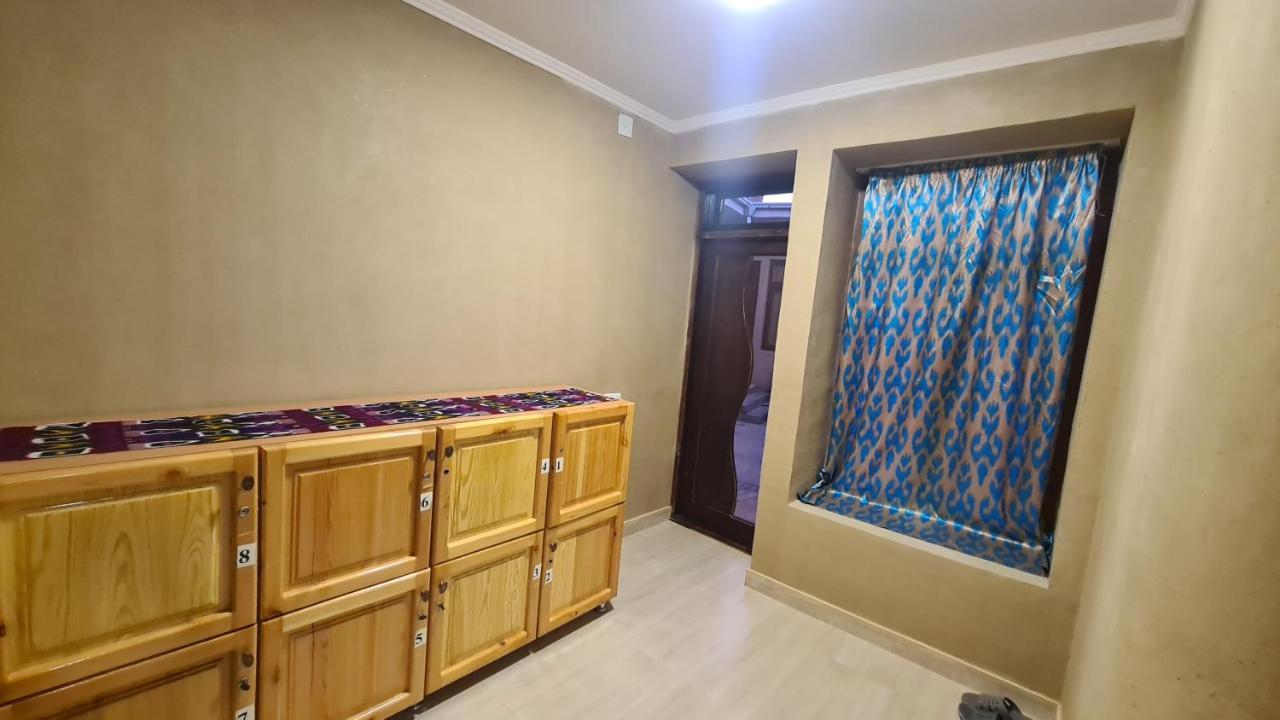 Azaliya Hostel Samarkand Exteriör bild