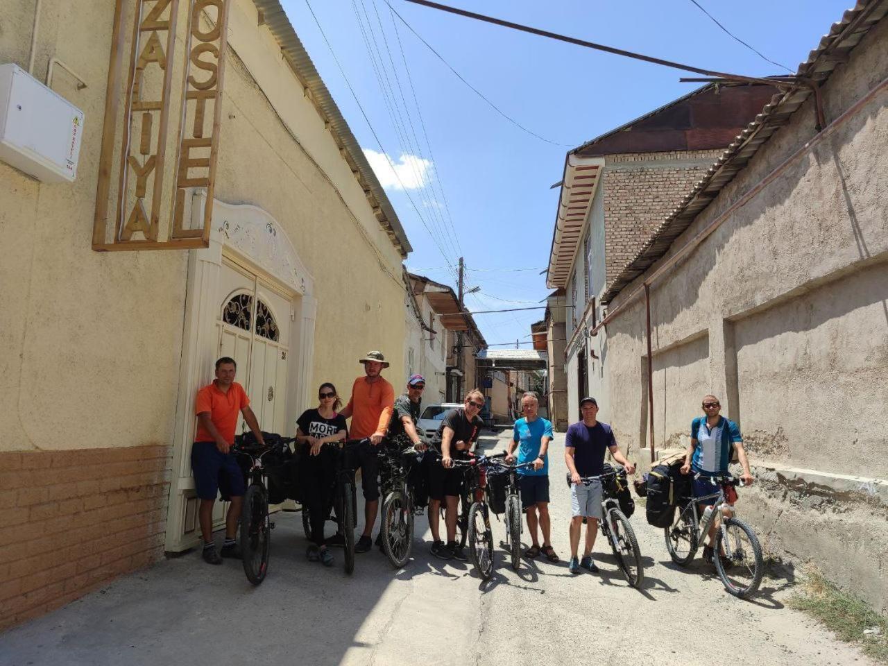 Azaliya Hostel Samarkand Exteriör bild