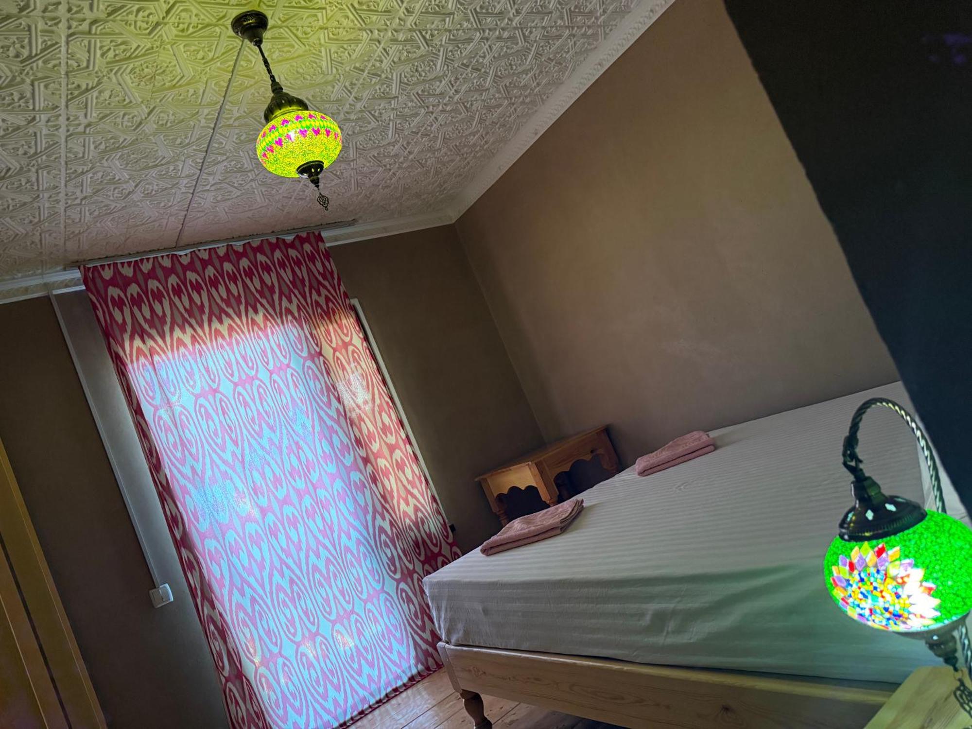 Azaliya Hostel Samarkand Exteriör bild