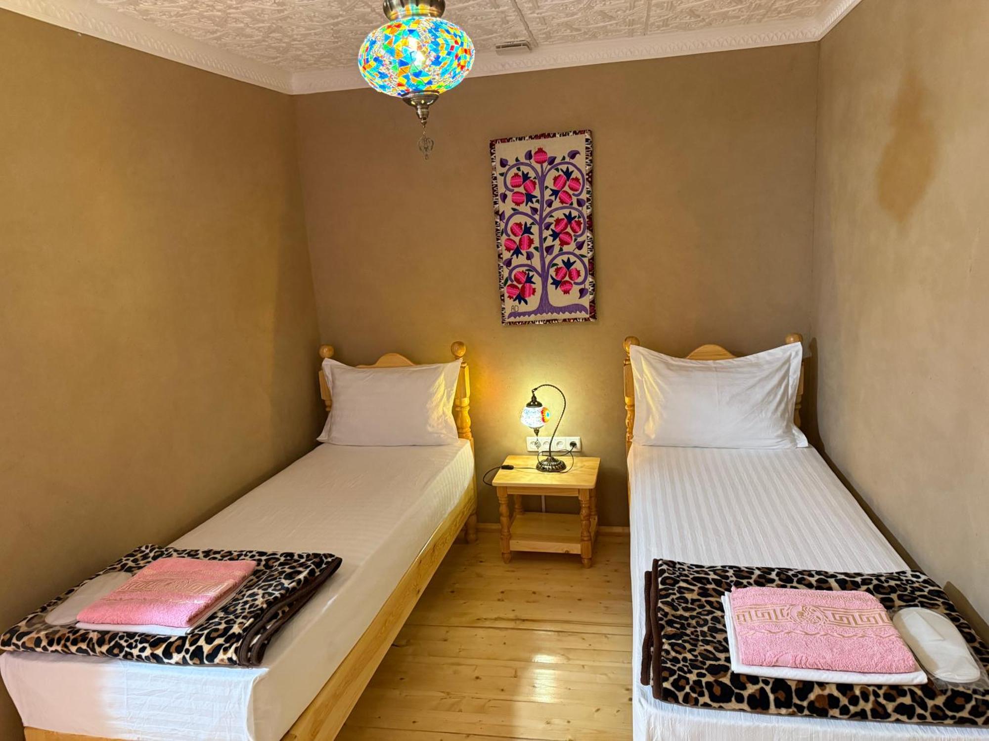 Azaliya Hostel Samarkand Exteriör bild