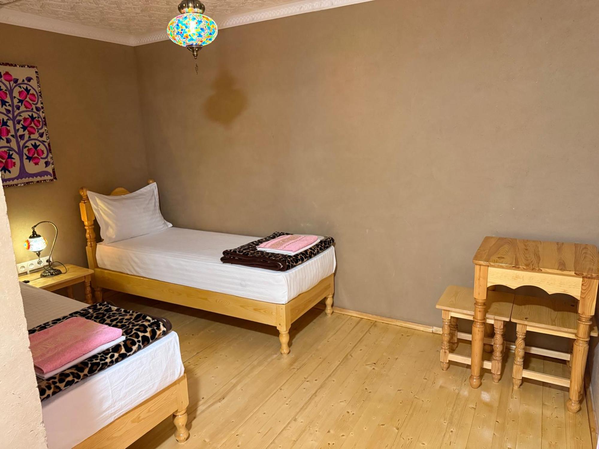 Azaliya Hostel Samarkand Exteriör bild